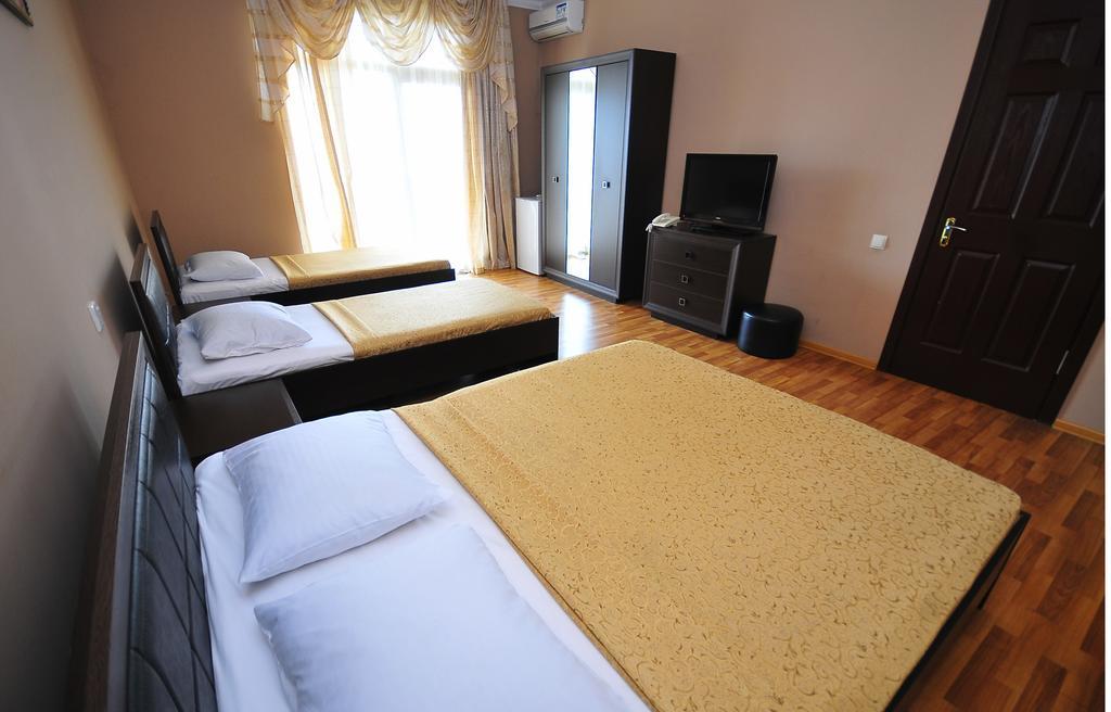 Prestige Hotel Batumi Exterior photo